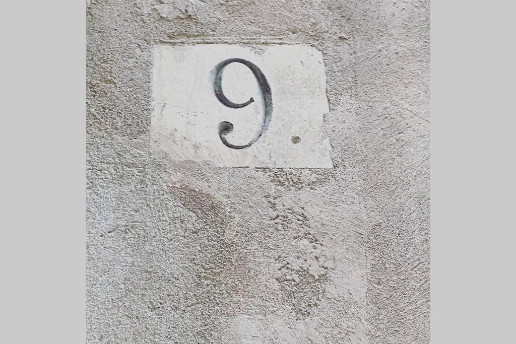 Velo Vern 1 Beautiful New Apartment 2 Bed Ensuite Χιρόνα Εξωτερικό φωτογραφία